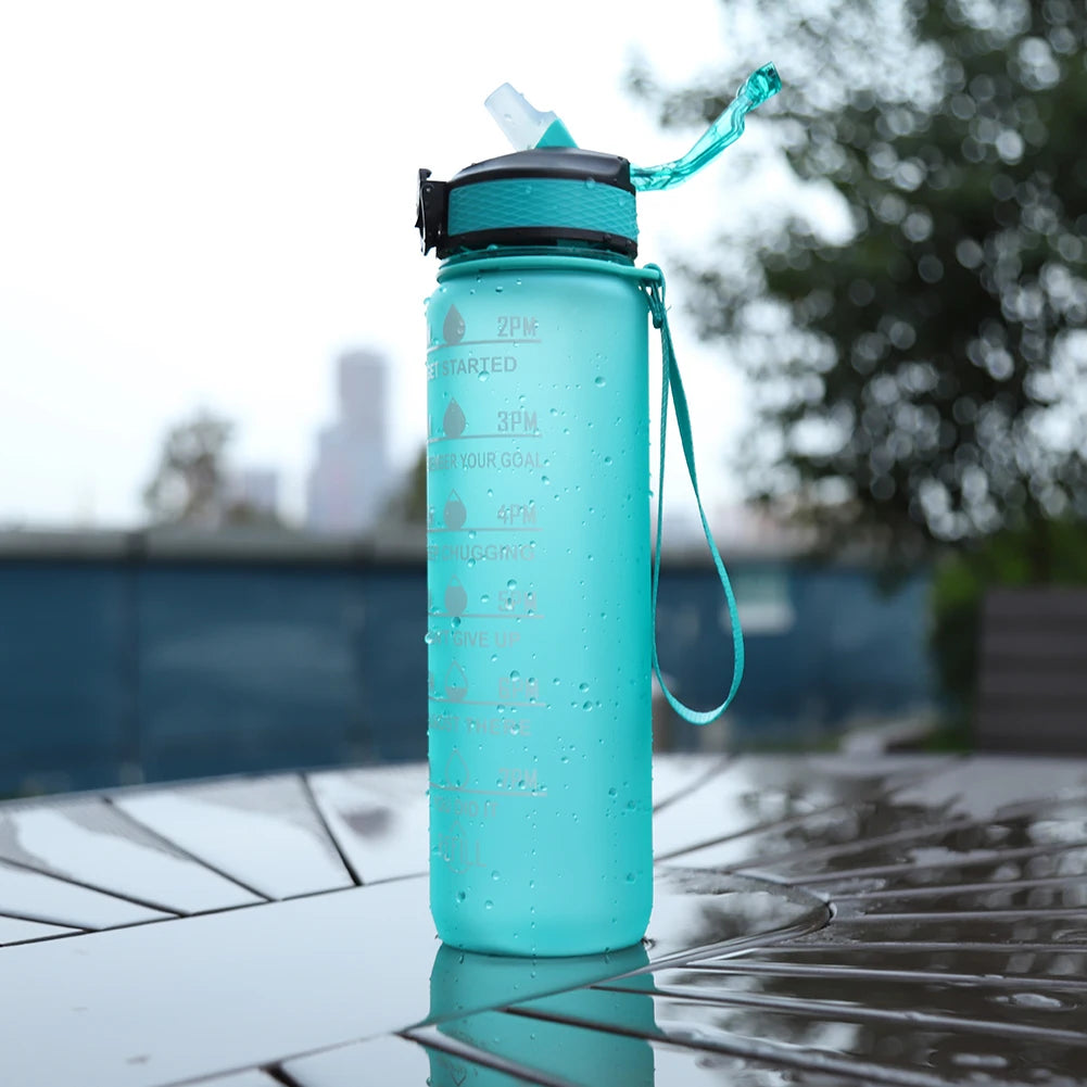 Botella de agua deportiva 1L